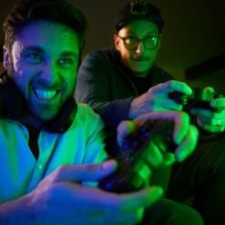 Philips - Hue Play HDMI Sync Box - Black -Comprehension Store 7279e91d b37e 5c09 9217 173bdbcd9595