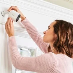 Arlo - Essential Spotlight Camera – Indoor/Outdoor Wire-Free 1080p Security Camera - White -Comprehension Store a8a22c1d 73f0 560c 8852 9f206571522a