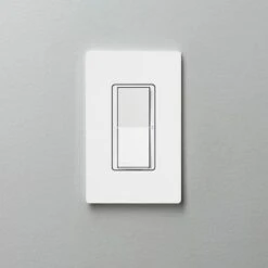 Lutron - Claro Smart Switch - White -Comprehension Store ea8acf91 b81f 5a73 9dc4 2d265b4af444
